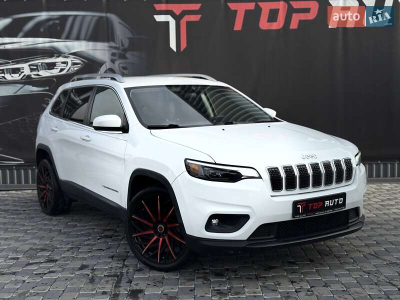 Внедорожник / Кроссовер Jeep Cherokee 2019 в Львове