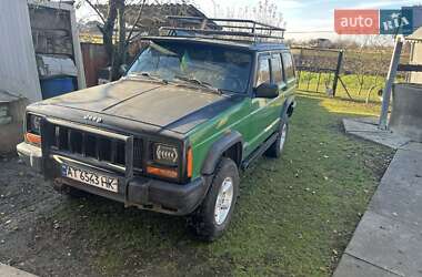 Позашляховик / Кросовер Jeep Cherokee 1997 в Коломиї