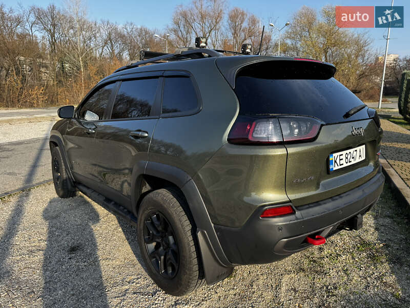 Внедорожник / Кроссовер Jeep Cherokee 2018 в Днепре