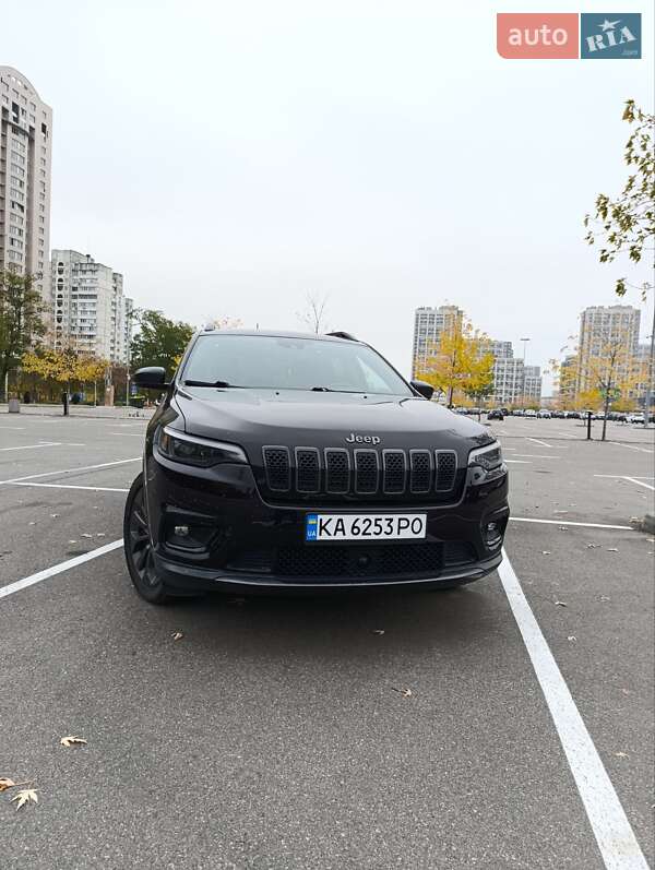 Внедорожник / Кроссовер Jeep Cherokee 2021 в Киеве