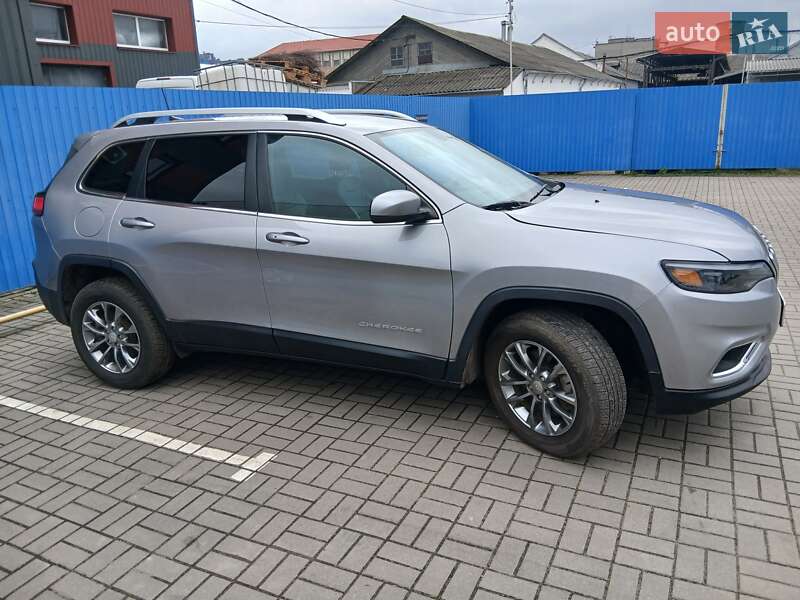Jeep Cherokee 2019