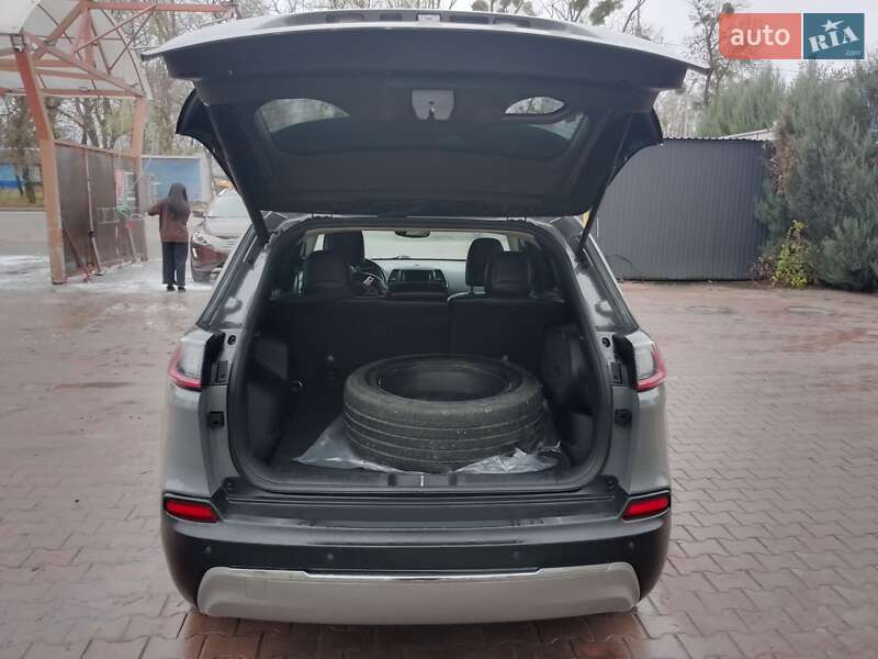 Позашляховик / Кросовер Jeep Cherokee 2019 в Рівному фото 15 Позашляховик / Кросовер Jeep Cherokee 2019 в Рівному