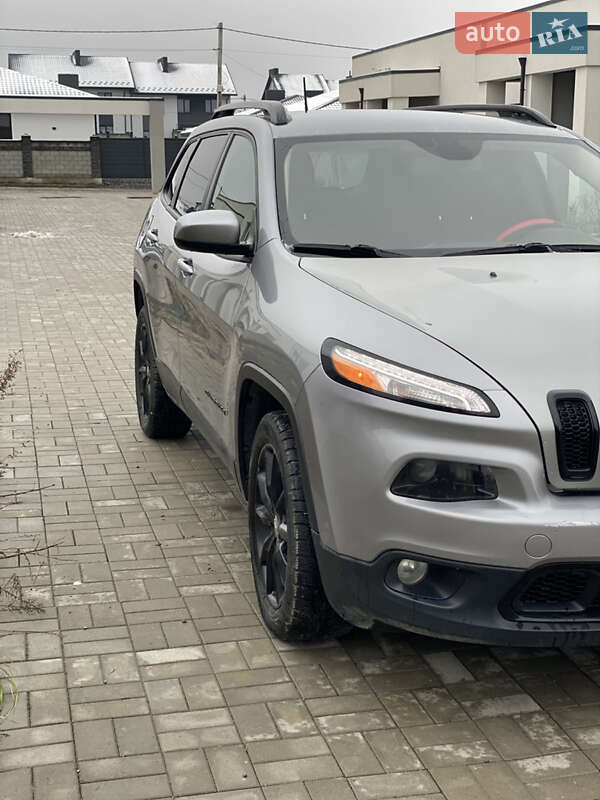 Позашляховик / Кросовер Jeep Cherokee 2014 в Рівному фото 2 Позашляховик / Кросовер Jeep Cherokee 2014 в Рівному