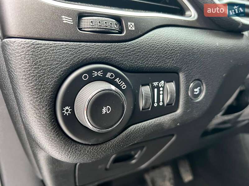 Внедорожник / Кроссовер Jeep Cherokee 2019 в Львове фото 21 Внедорожник / Кроссовер Jeep Cherokee 2019 в Львове