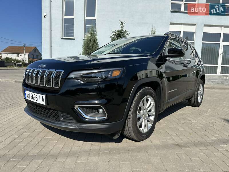 Внедорожник / Кроссовер Jeep Cherokee 2018 в Житомире