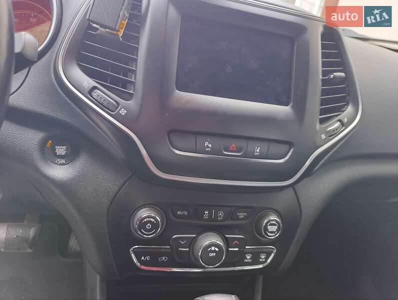 Внедорожник / Кроссовер Jeep Cherokee 2021 в Львове