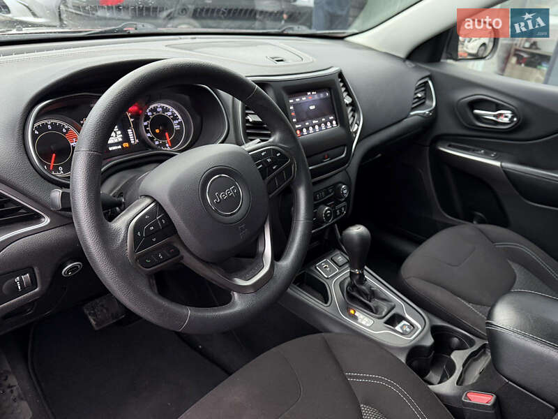 Позашляховик / Кросовер Jeep Cherokee 2018 в Вінниці