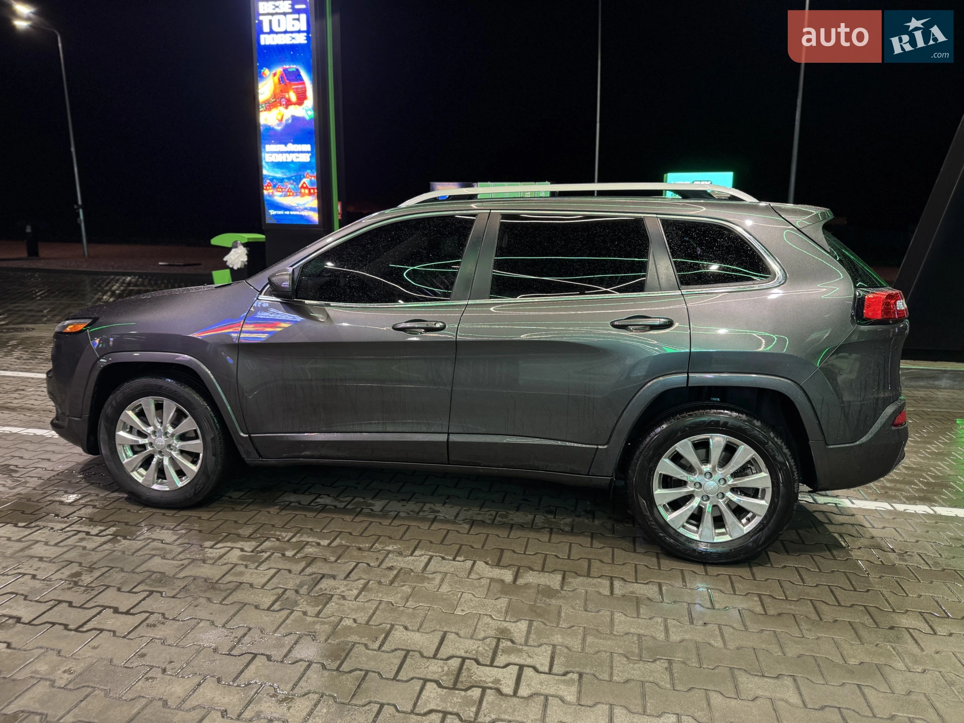 2017 Jeep Cherokee - мініатюра 18