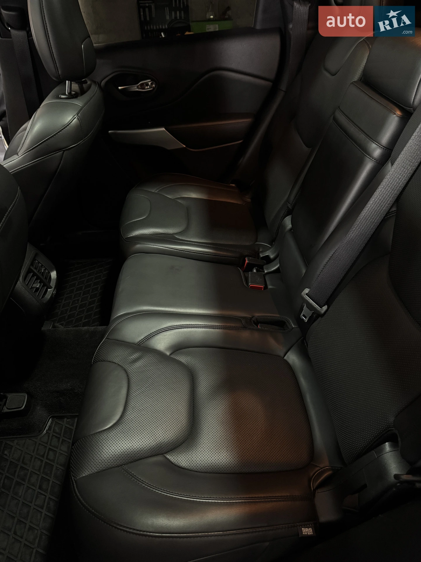 2017 Jeep Cherokee - мініатюра 82