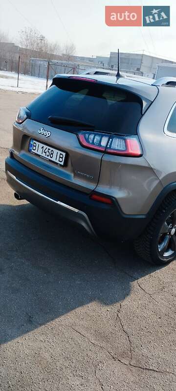 Внедорожник / Кроссовер Jeep Cherokee 2019 в Кременчуге фото 5 Внедорожник / Кроссовер Jeep Cherokee 2019 в Кременчуге