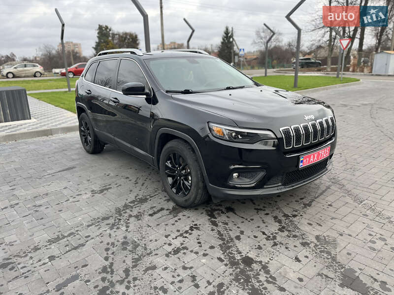Позашляховик / Кросовер Jeep Cherokee 2019 в Лубнах