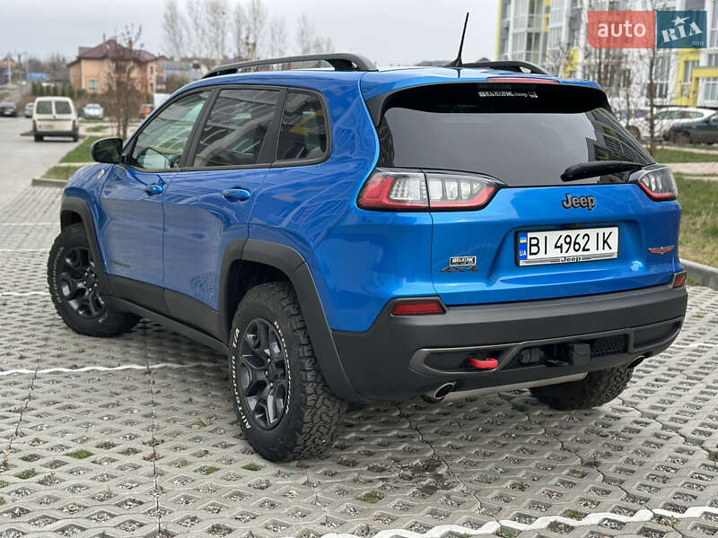 Позашляховик / Кросовер Jeep Cherokee 2019 в Полтаві