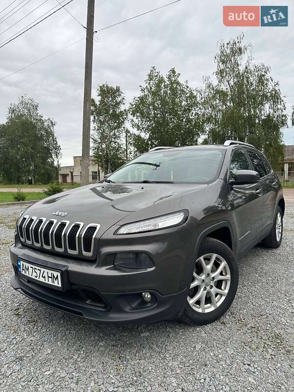 Позашляховик / Кросовер Jeep Cherokee 2014 в Житомирі
