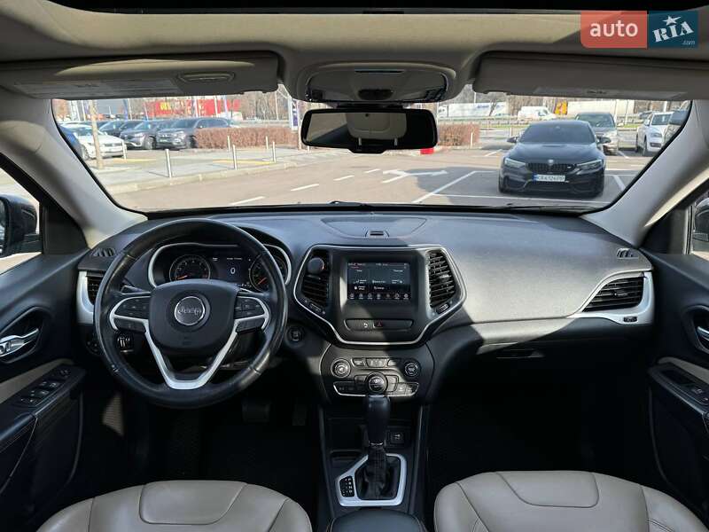 Внедорожник / Кроссовер Jeep Cherokee 2015 в Киеве фото 14 Внедорожник / Кроссовер Jeep Cherokee 2015 в Киеве
