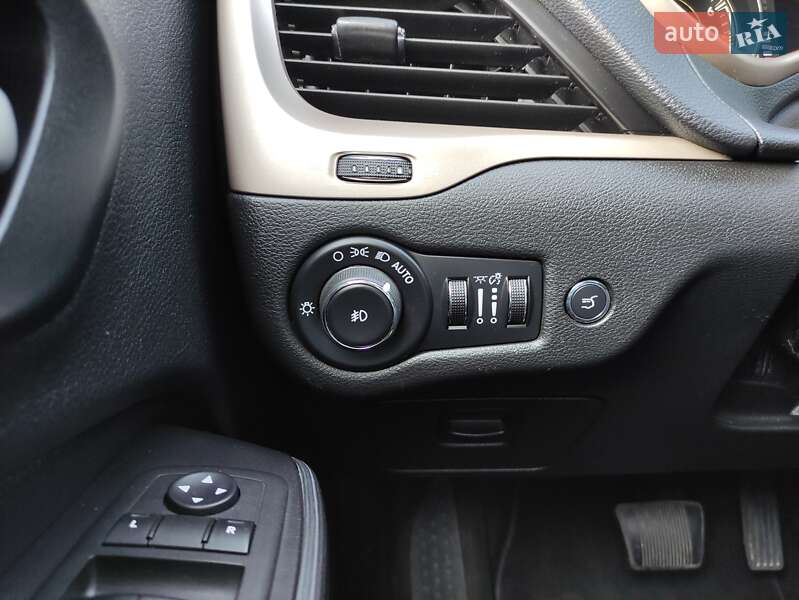 Внедорожник / Кроссовер Jeep Cherokee 2014 в Брюховичах фото 18 Внедорожник / Кроссовер Jeep Cherokee 2014 в Брюховичах