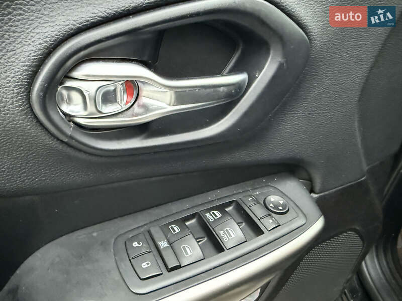 Позашляховик / Кросовер Jeep Cherokee 2018 в Києві фото 13 Позашляховик / Кросовер Jeep Cherokee 2018 в Києві