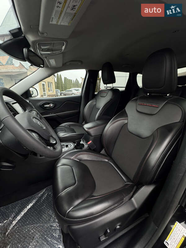 Позашляховик / Кросовер Jeep Cherokee 2022 в Лубнах