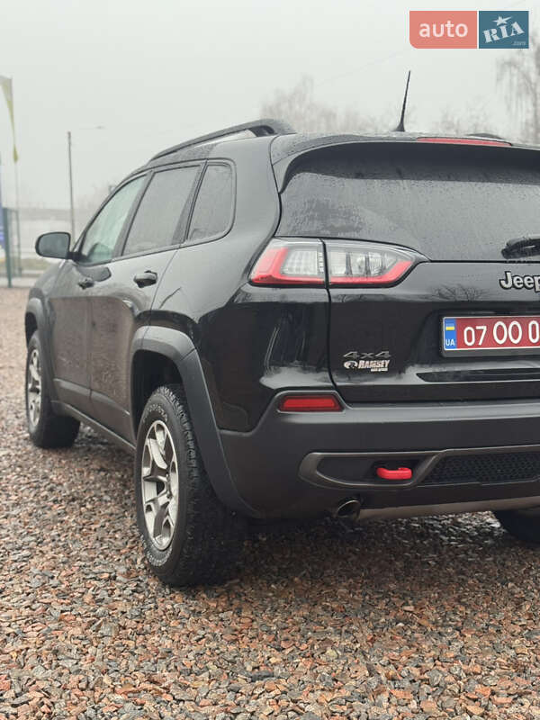 Позашляховик / Кросовер Jeep Cherokee 2022 в Лубнах