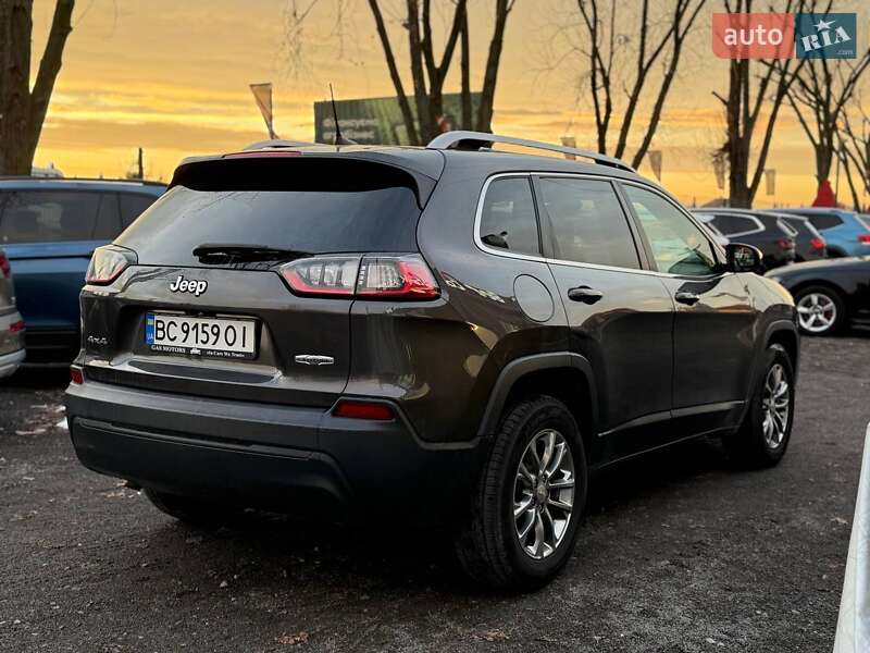 Позашляховик / Кросовер Jeep Cherokee 2018 в Львові