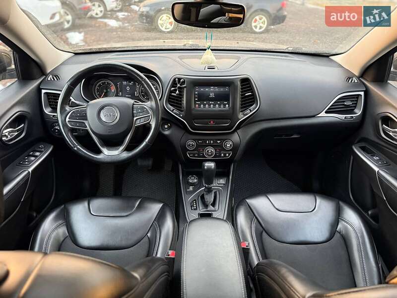 Позашляховик / Кросовер Jeep Cherokee 2018 в Львові