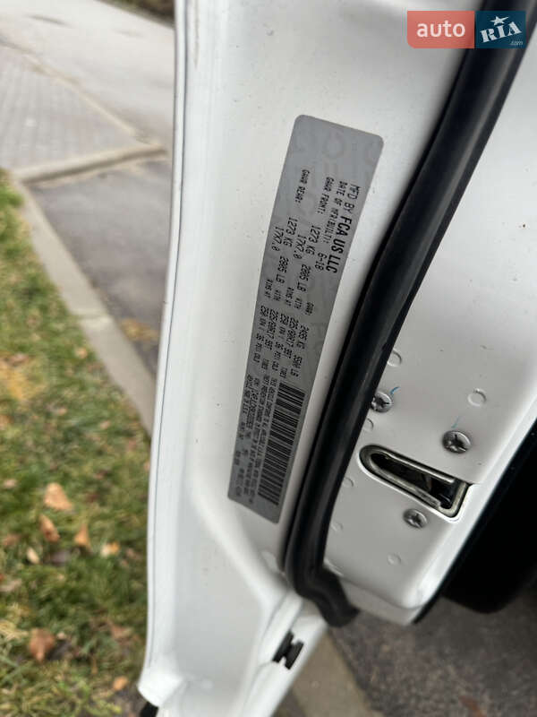 Позашляховик / Кросовер Jeep Cherokee 2018 в Києві