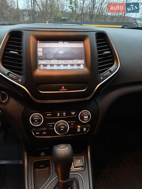 Позашляховик / Кросовер Jeep Cherokee 2019 в Жмеринці фото 20 Позашляховик / Кросовер Jeep Cherokee 2019 в Жмеринці