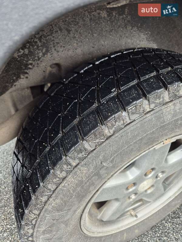 Позашляховик / Кросовер Jeep Cherokee 2006 в Богуславі фото 21 Позашляховик / Кросовер Jeep Cherokee 2006 в Богуславі