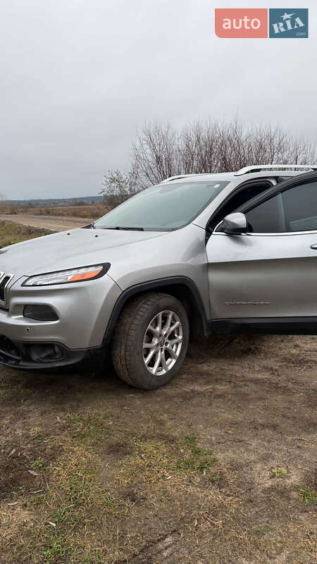 Внедорожник / Кроссовер Jeep Cherokee 2015 в Хмельницком фото 7 Внедорожник / Кроссовер Jeep Cherokee 2015 в Хмельницком