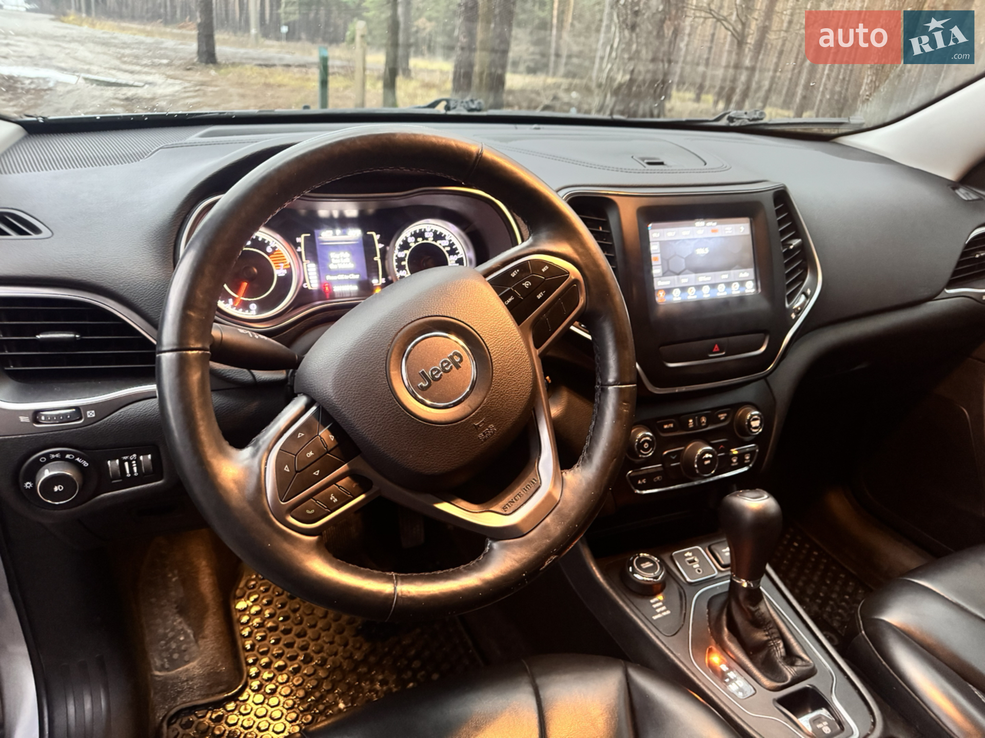 2018 Jeep Cherokee - мініатюра 8