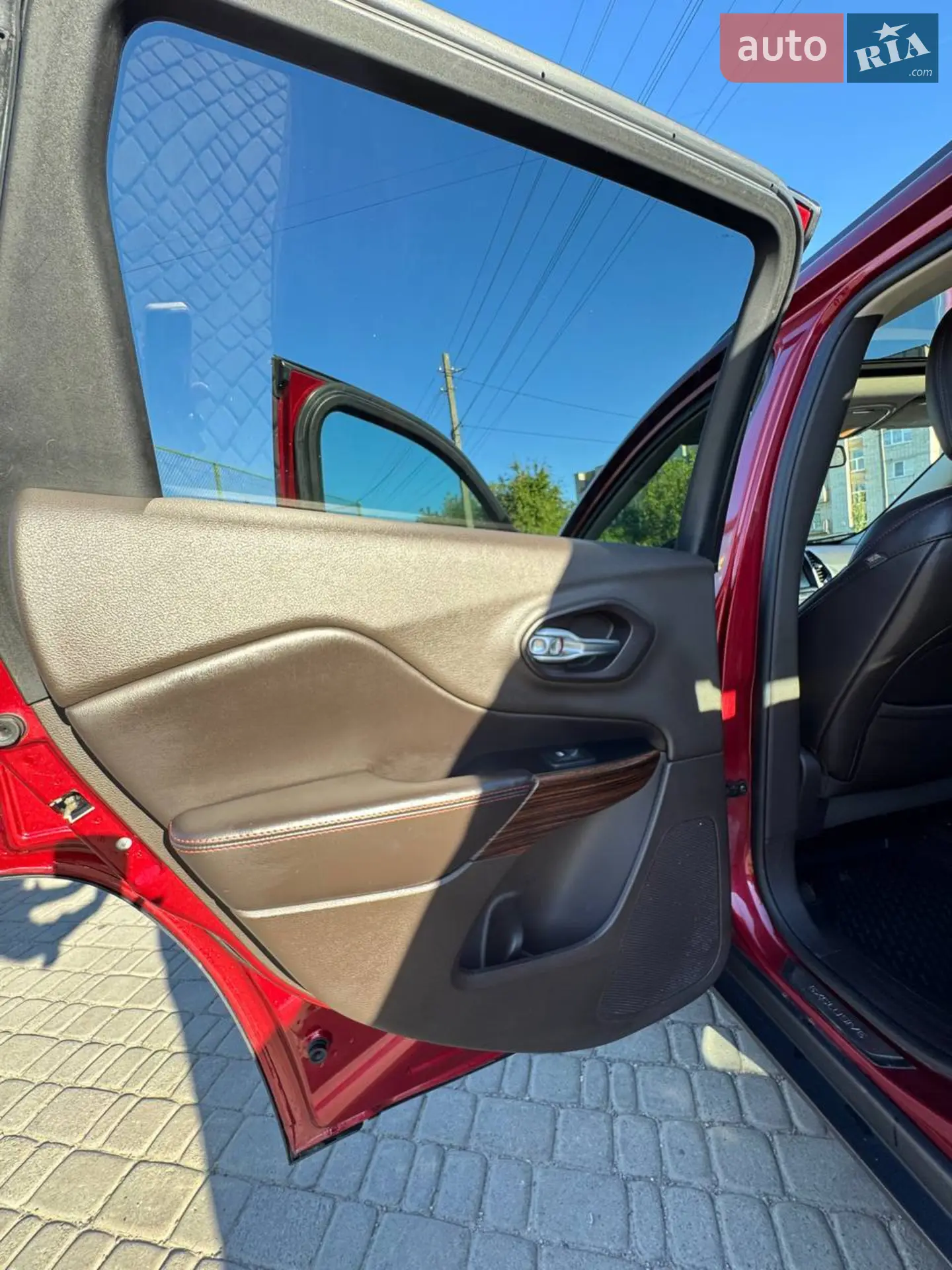 2014 Jeep Cherokee - мініатюра 13