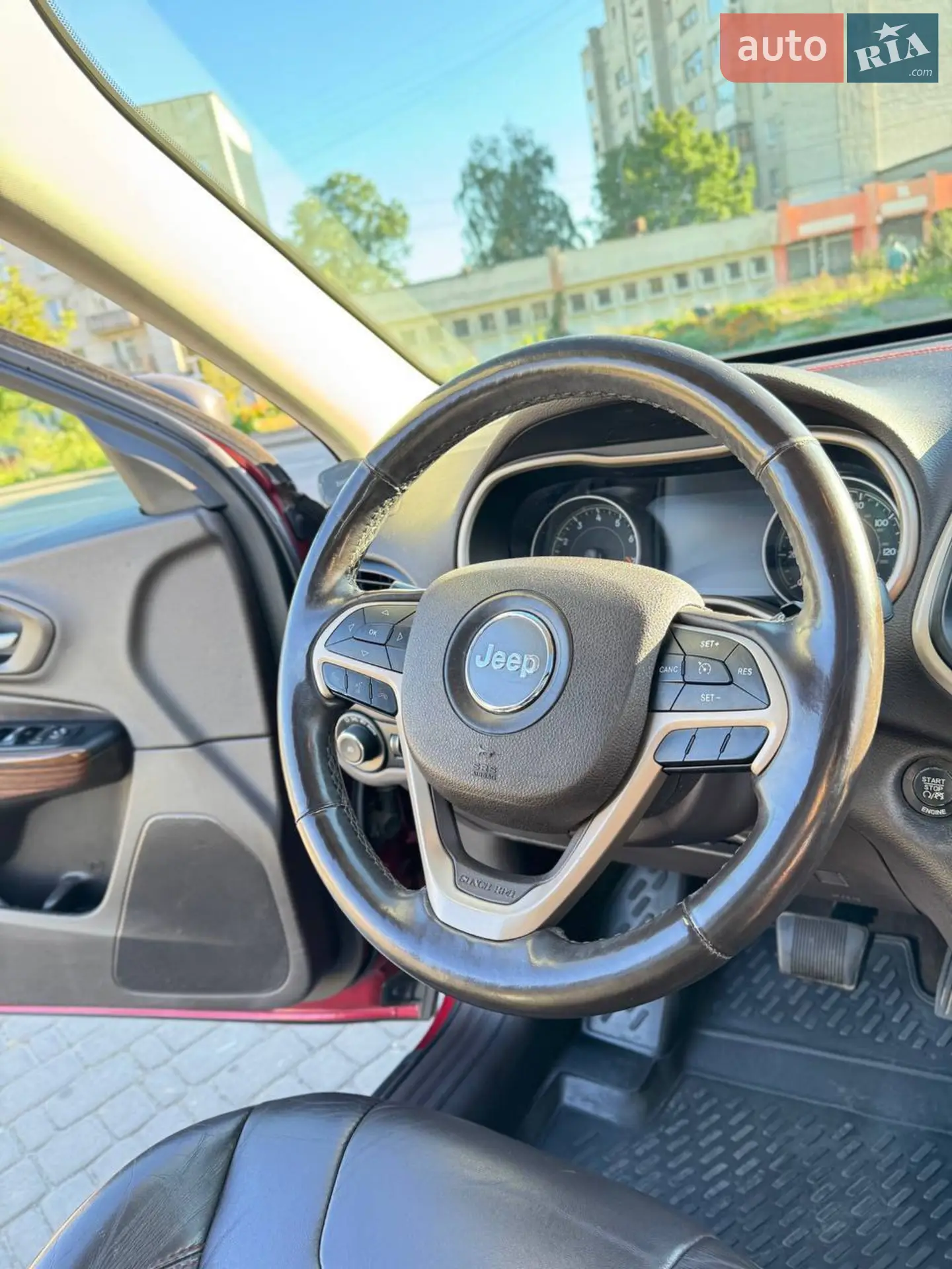 2014 Jeep Cherokee - мініатюра 17