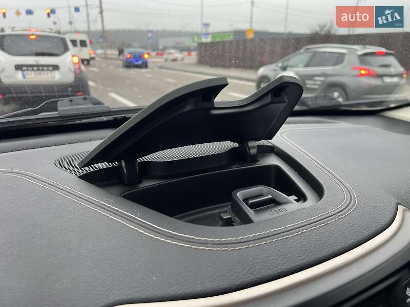 Позашляховик / Кросовер Jeep Cherokee 2014 в Києві фото 36 Позашляховик / Кросовер Jeep Cherokee 2014 в Києві