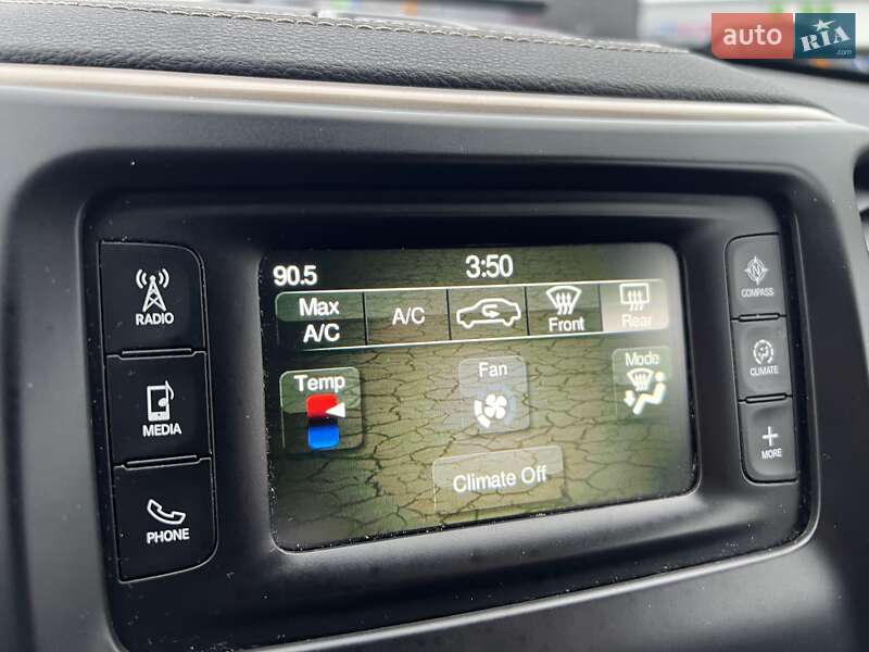 Позашляховик / Кросовер Jeep Cherokee 2014 в Києві фото 14 Позашляховик / Кросовер Jeep Cherokee 2014 в Києві