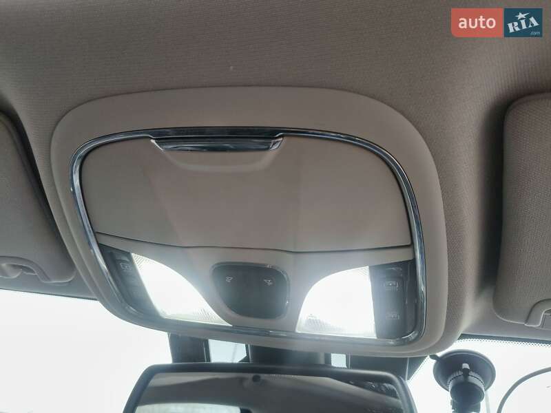 Внедорожник / Кроссовер Jeep Cherokee 2016 в Ирпене