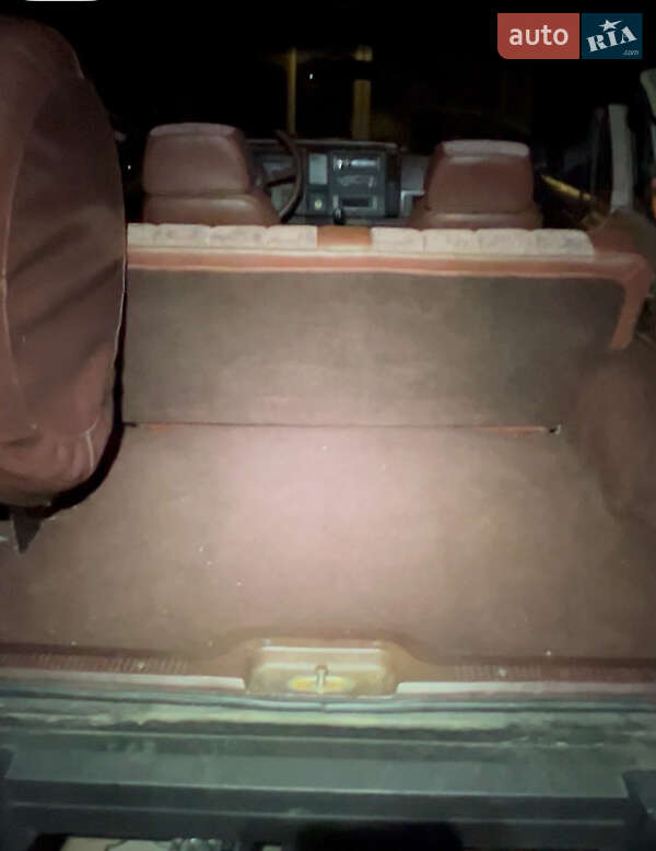 Позашляховик / Кросовер Jeep Cherokee 1989 в Одесі