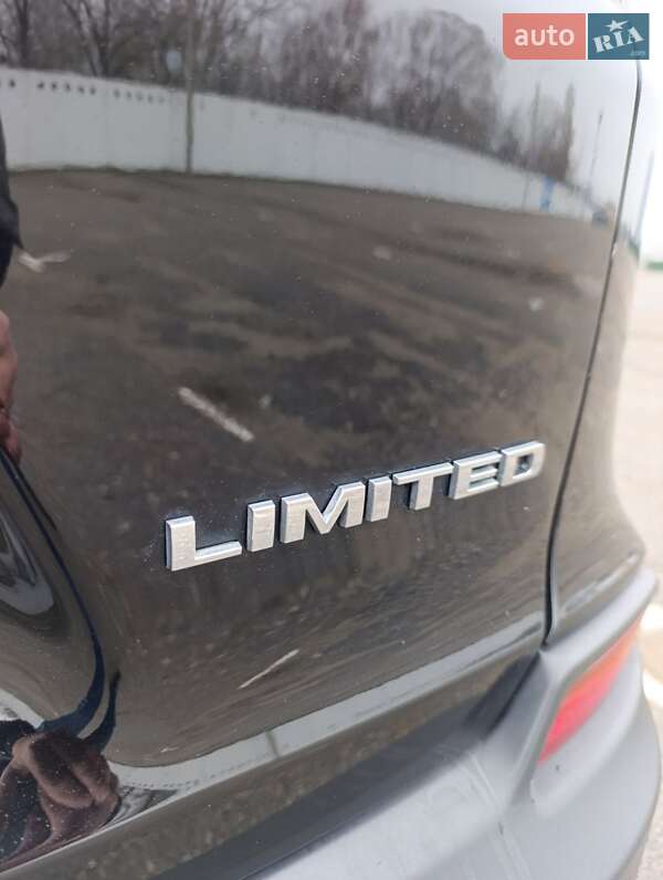 Внедорожник / Кроссовер Jeep Cherokee 2019 в Киеве фото 8 Внедорожник / Кроссовер Jeep Cherokee 2019 в Киеве