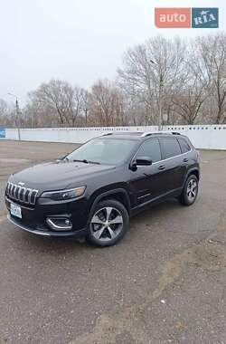 Внедорожник / Кроссовер Jeep Cherokee 2019 в Киеве
