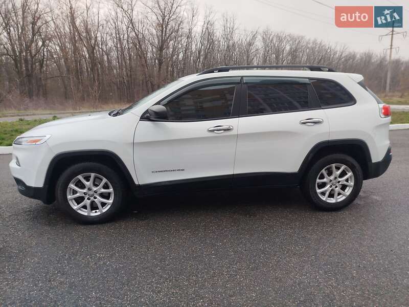 Внедорожник / Кроссовер Jeep Cherokee 2014 в Харькове