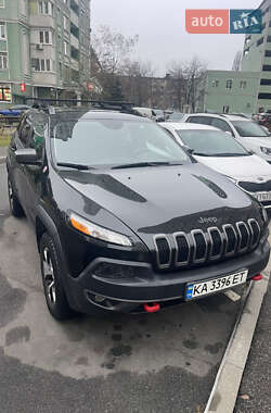 Позашляховик / Кросовер Jeep Cherokee 2015 в Києві