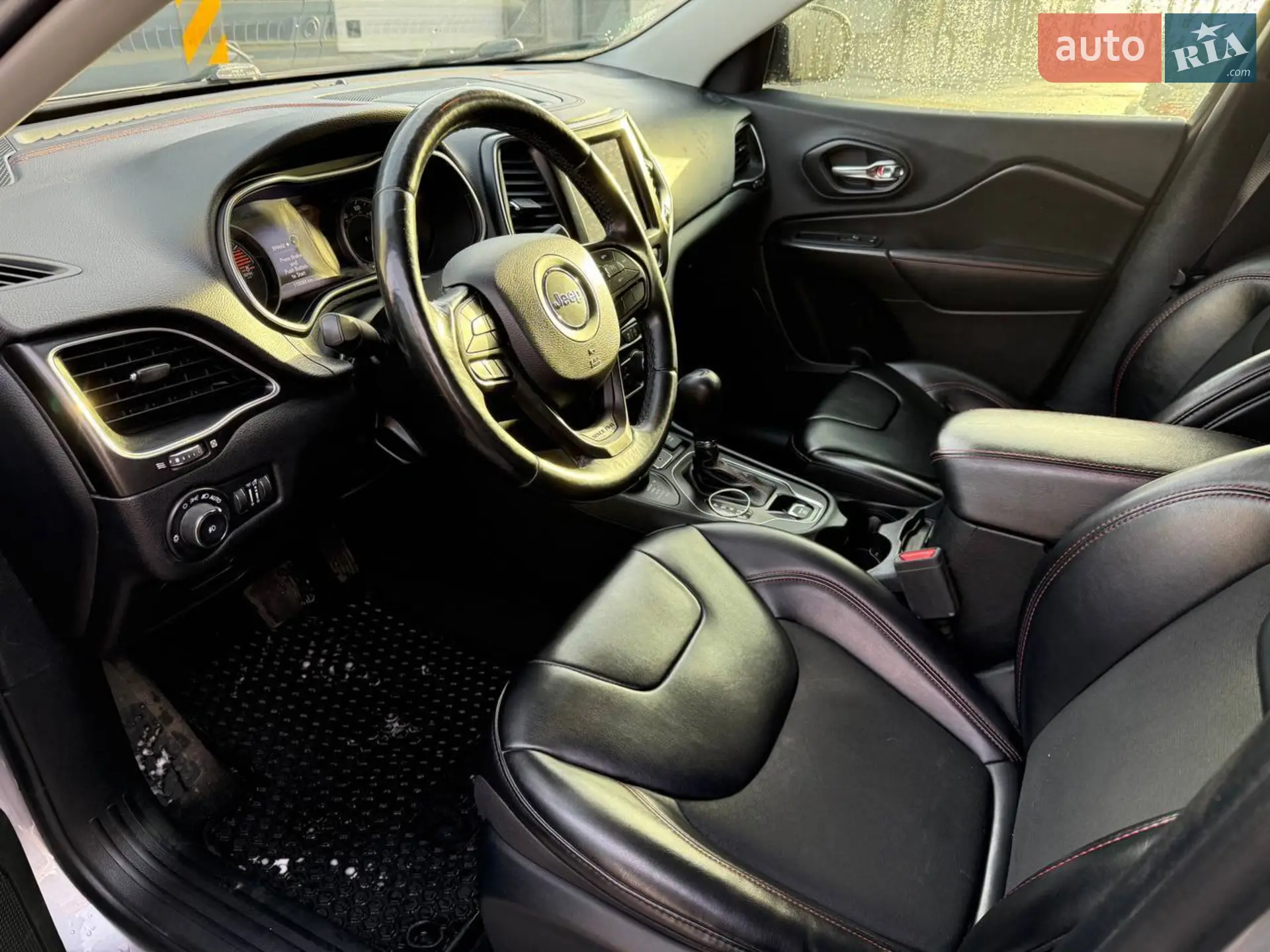 2019 Jeep Cherokee - мініатюра 21