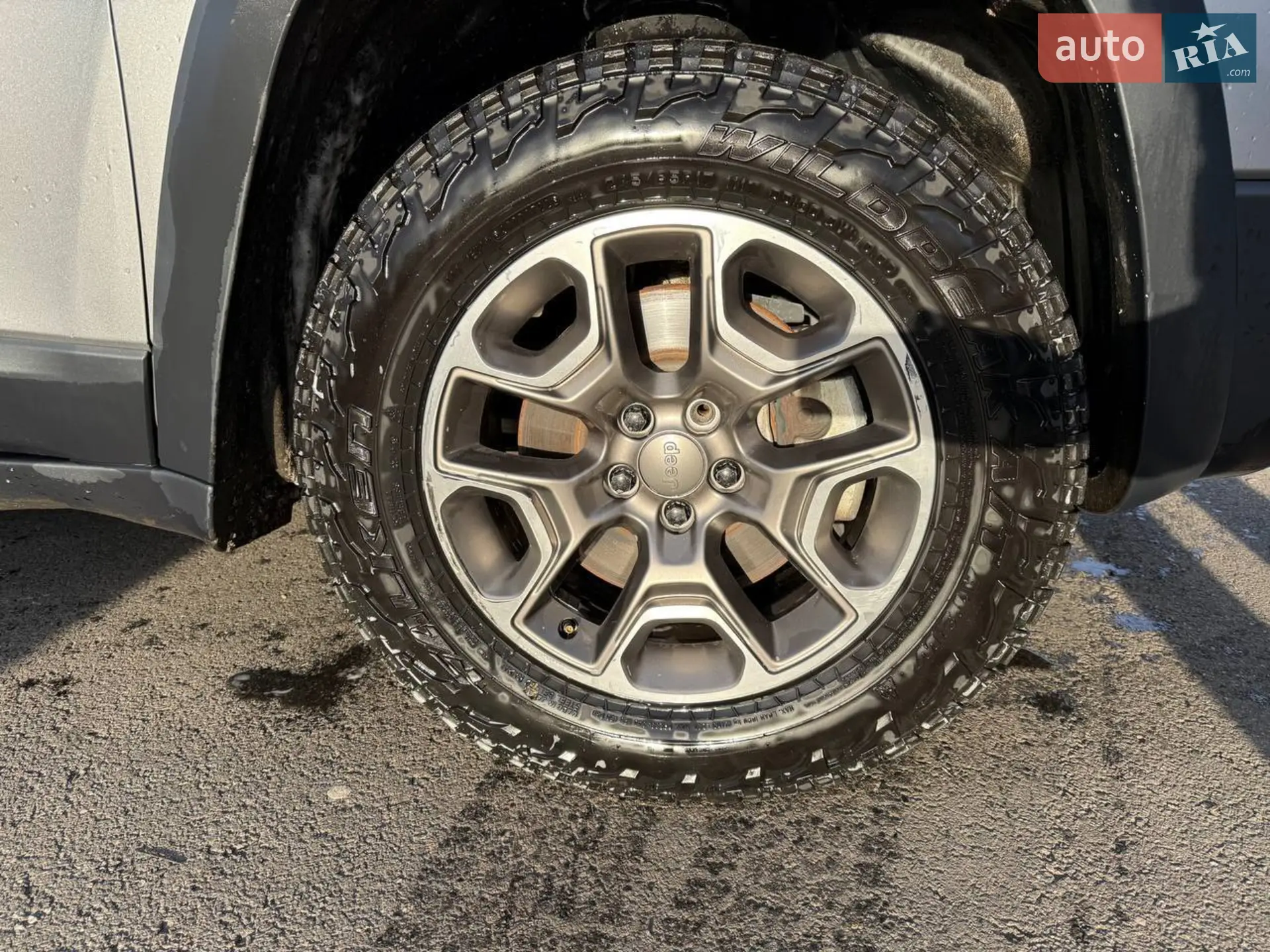 2019 Jeep Cherokee - мініатюра 19