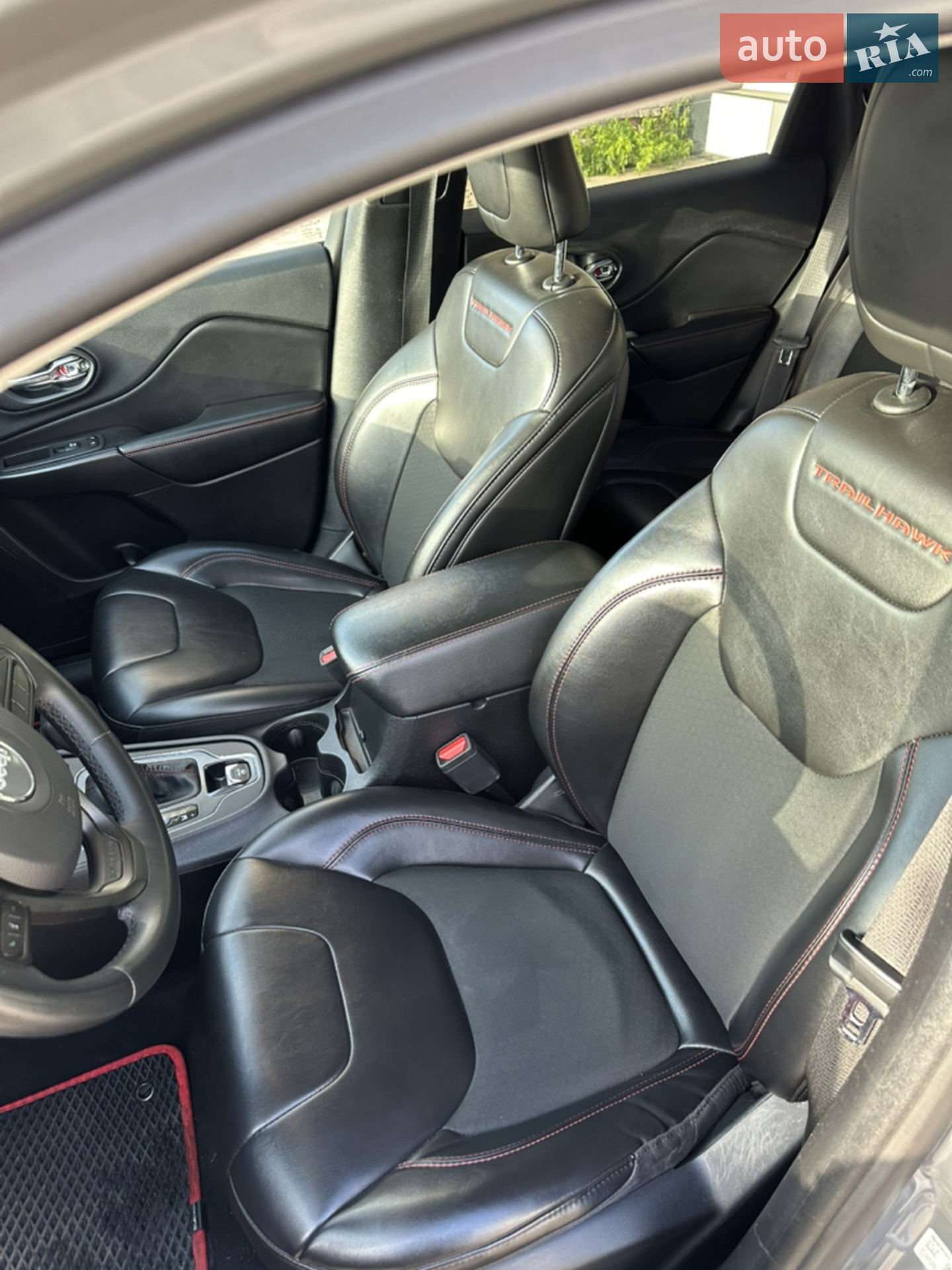 2019 Jeep Cherokee - мініатюра 21