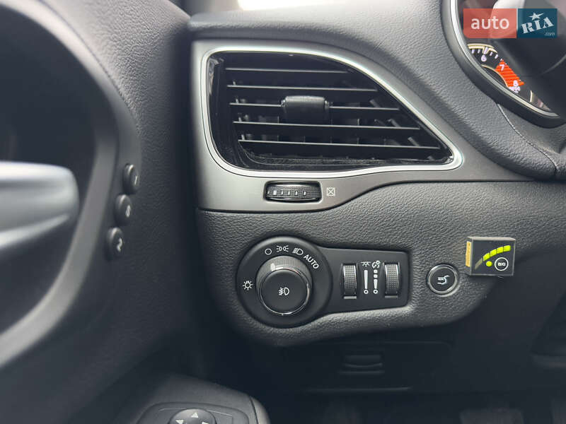 Внедорожник / Кроссовер Jeep Cherokee 2018 в Броварах