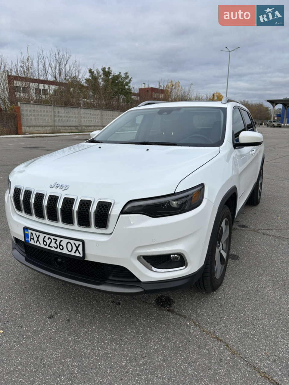 2019 Jeep Cherokee - мініатюра 8