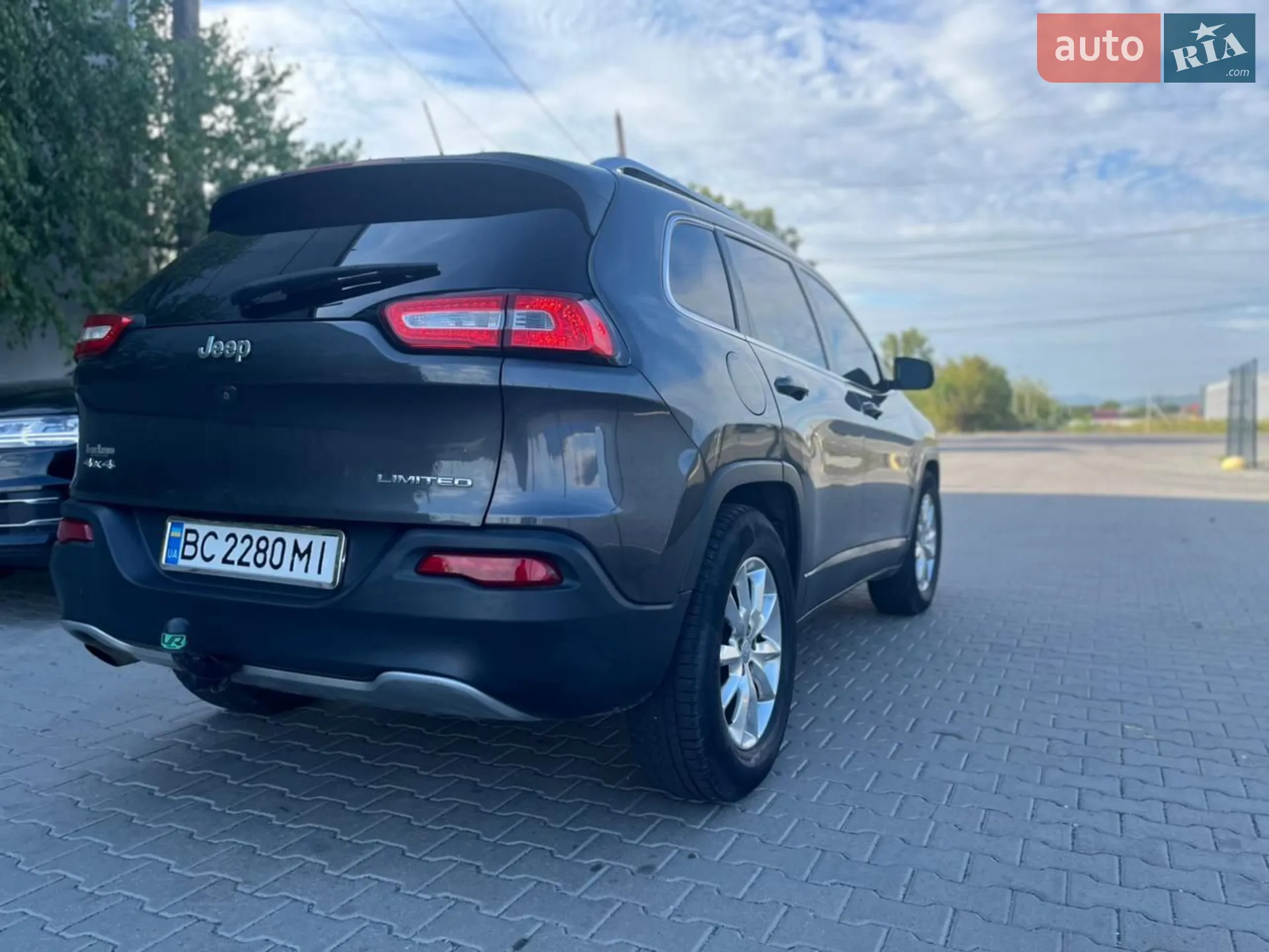 2015 Jeep Cherokee - мініатюра 4