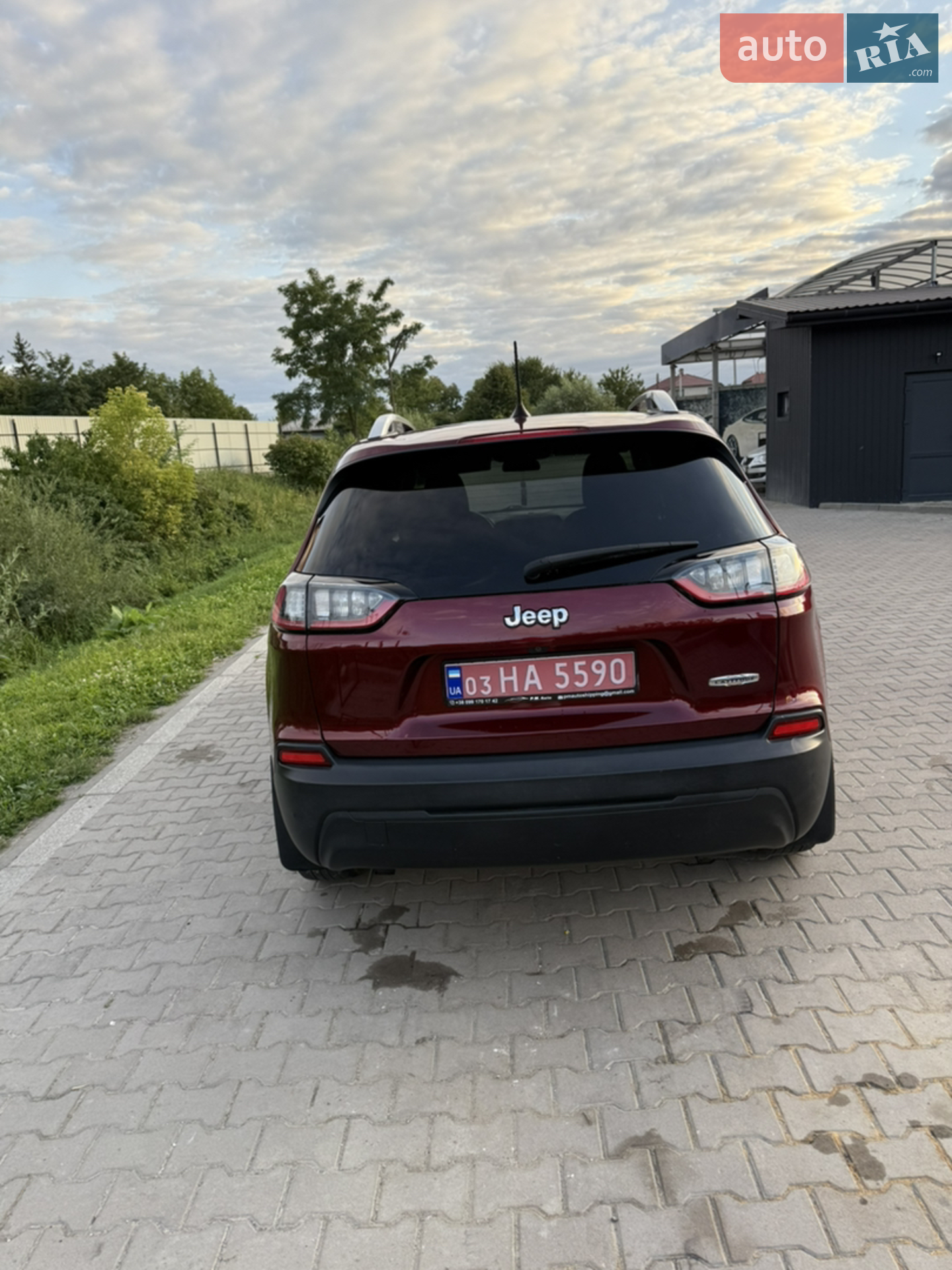 2018 Jeep Cherokee - мініатюра 4