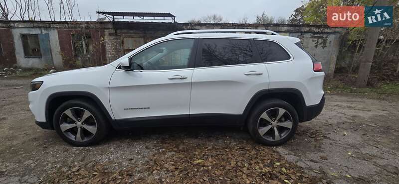 Позашляховик / Кросовер Jeep Cherokee 2018 в Запоріжжі