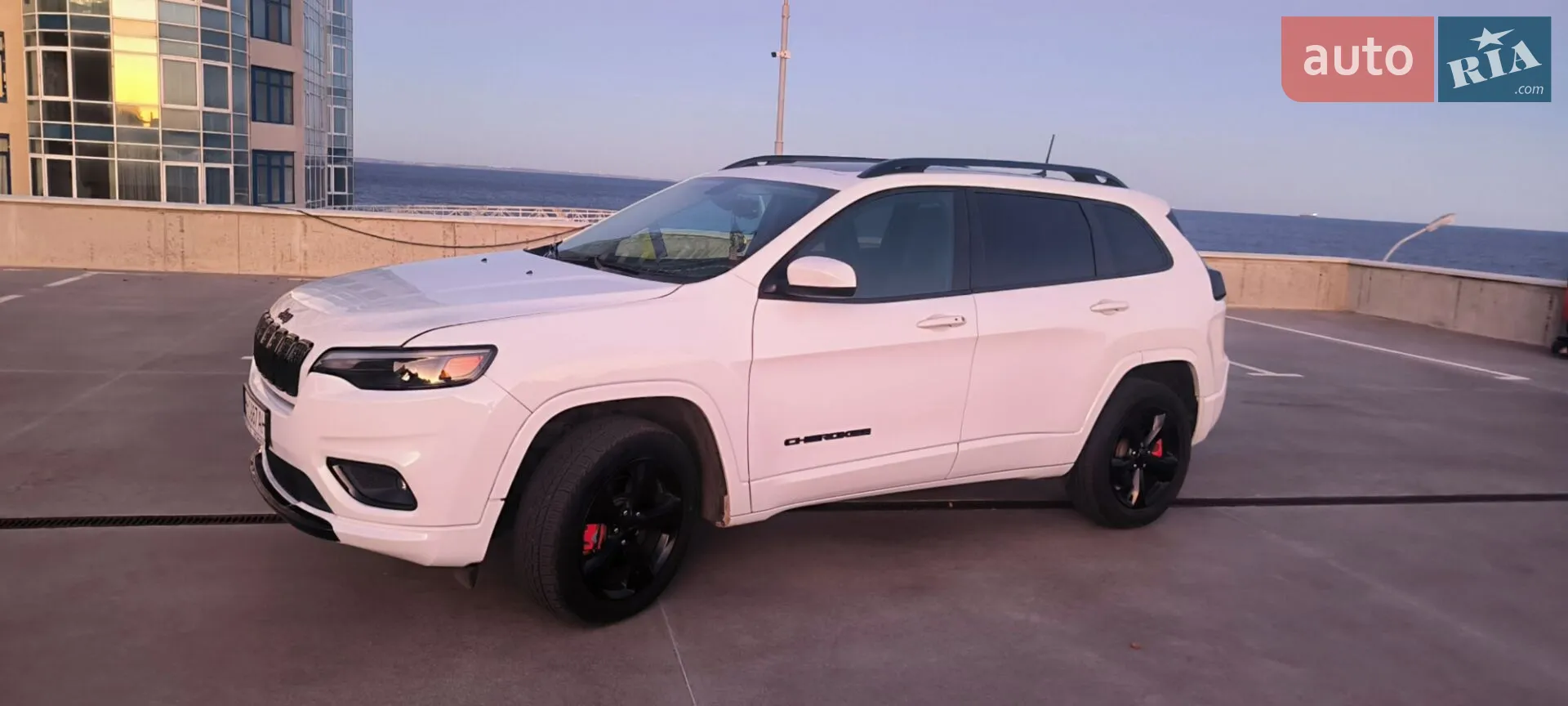 2018 Jeep Cherokee - мініатюра 4