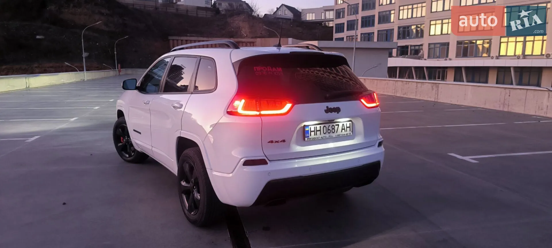 2018 Jeep Cherokee - мініатюра 19