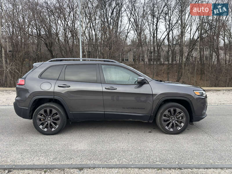 Позашляховик / Кросовер Jeep Cherokee 2021 в Дніпрі